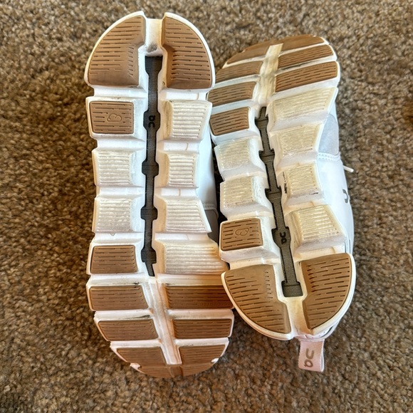 On Cloud 5 Terry - size US7 - Picture 10 of 12